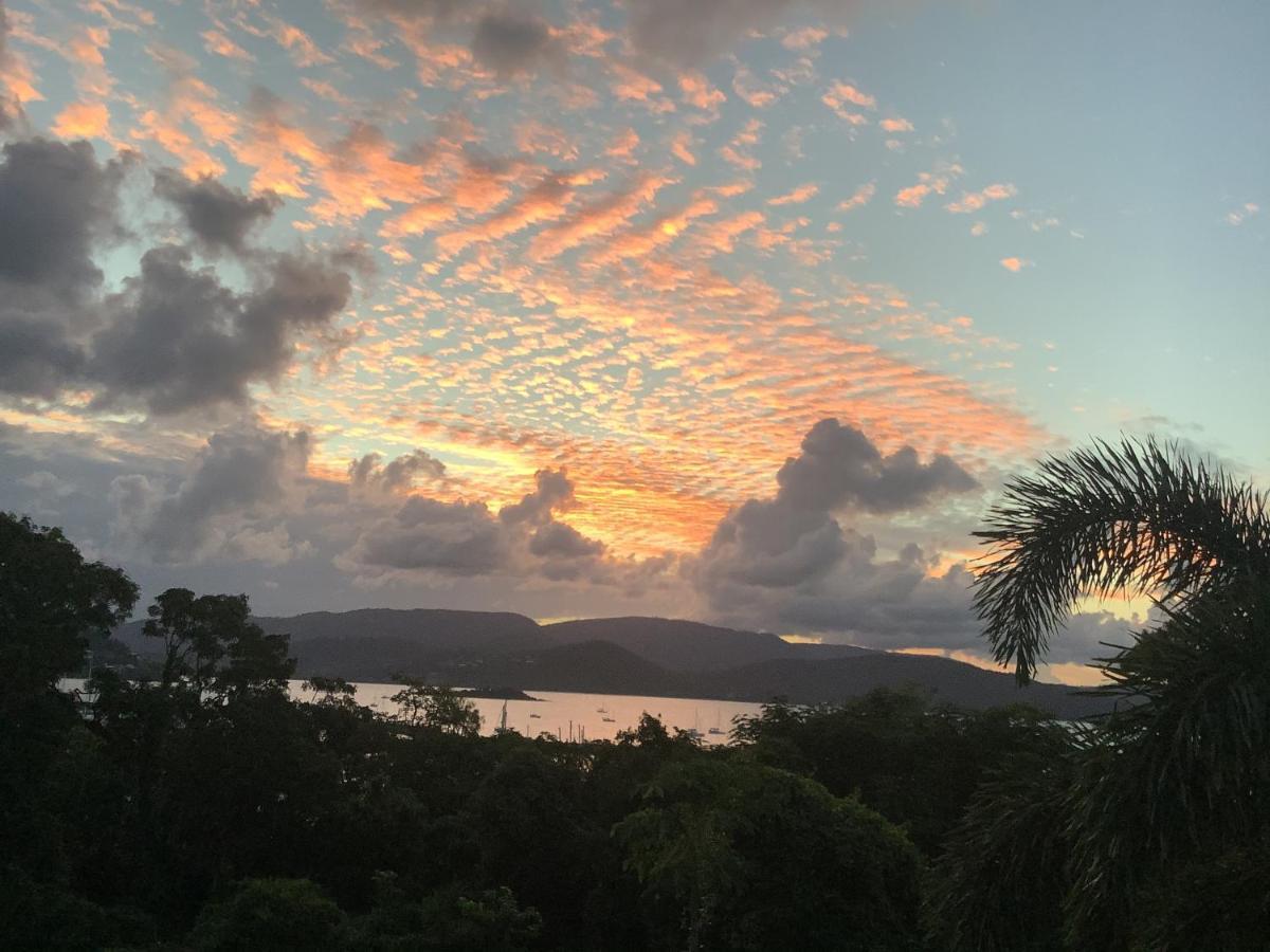 Studio Apartment With Seaview Airlie Beach Luaran gambar
